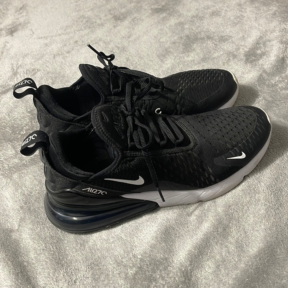 Nike Air Max 270